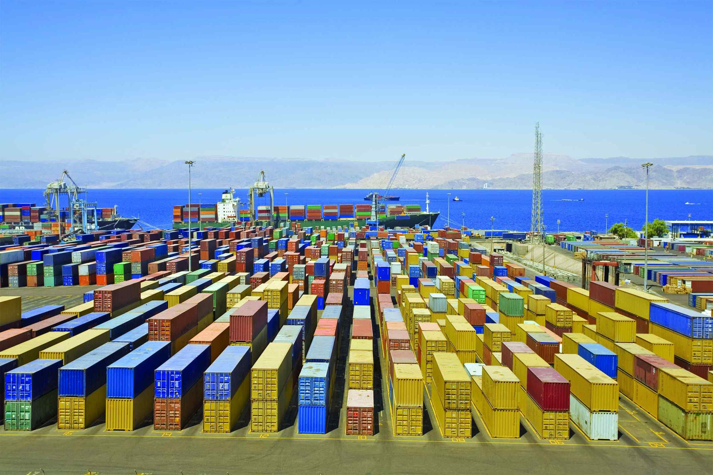 https://www.worldlog.ge/wp-content/uploads/2015/09/Harbor-warehouse.jpg